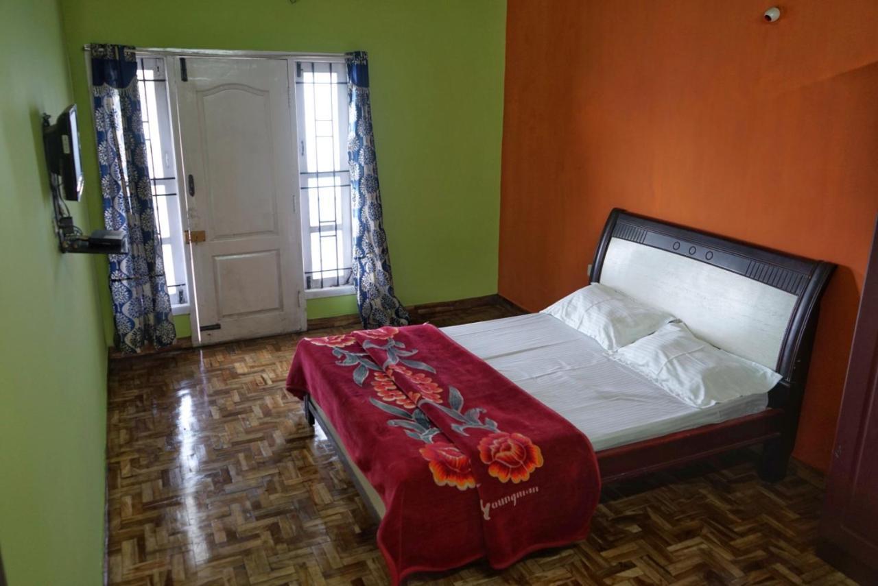 Riyaan'S Stay Inn โกไดกานัล ภายนอก รูปภาพ